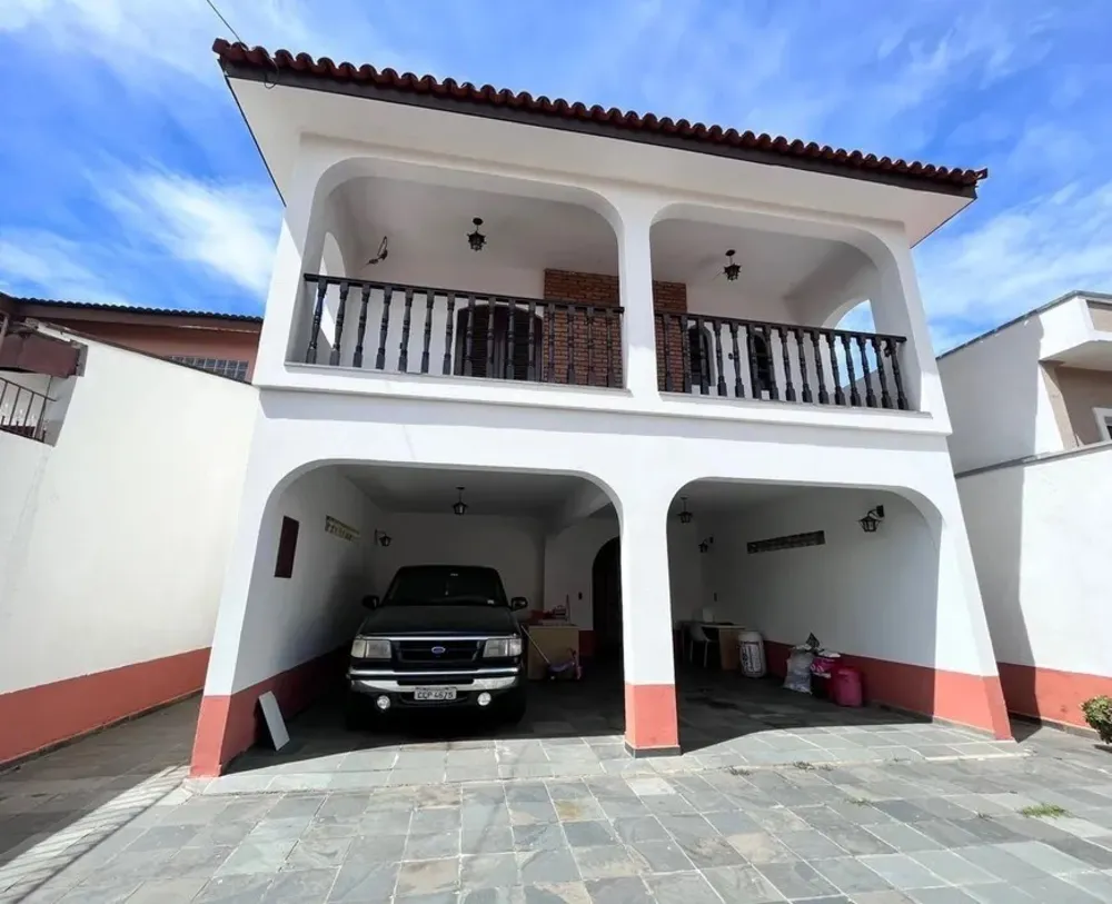 Casa, 7 quartos, 500 m² - Foto 1