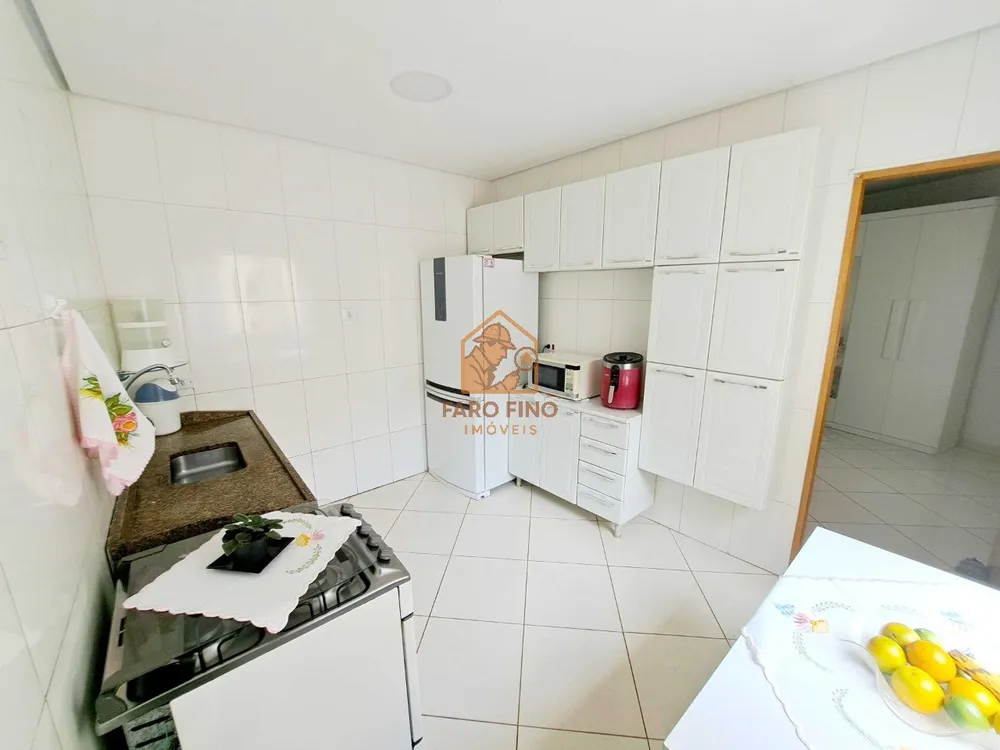 Casa, 2 quartos, 200 m² - Foto 1
