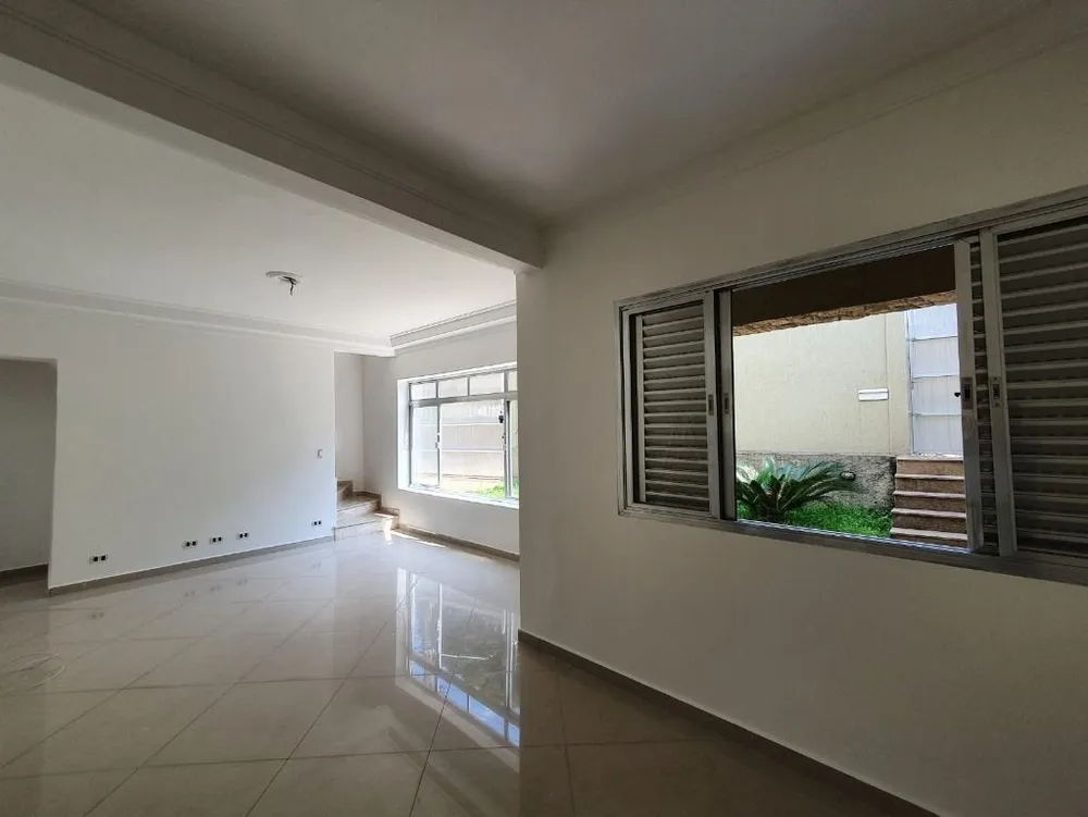 Casa, 3 quartos, 300 m² - Foto 2