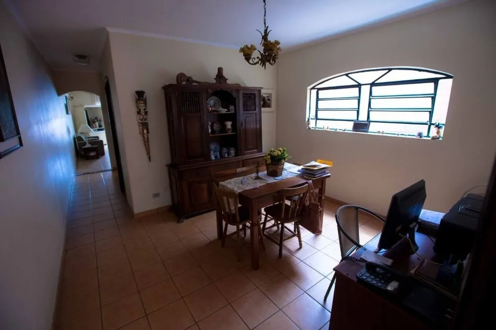 Casa, 3 quartos, 180 m² - Foto 1