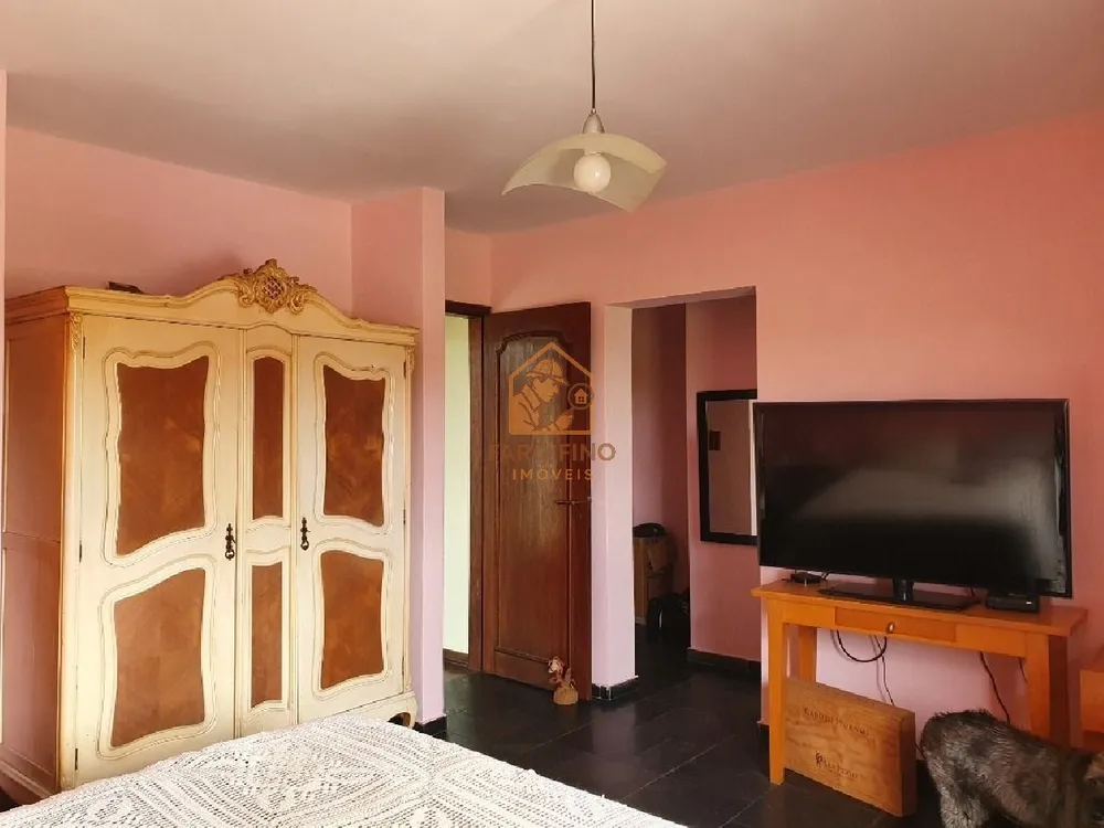 Casa, 3 quartos, 248 m² - Foto 1