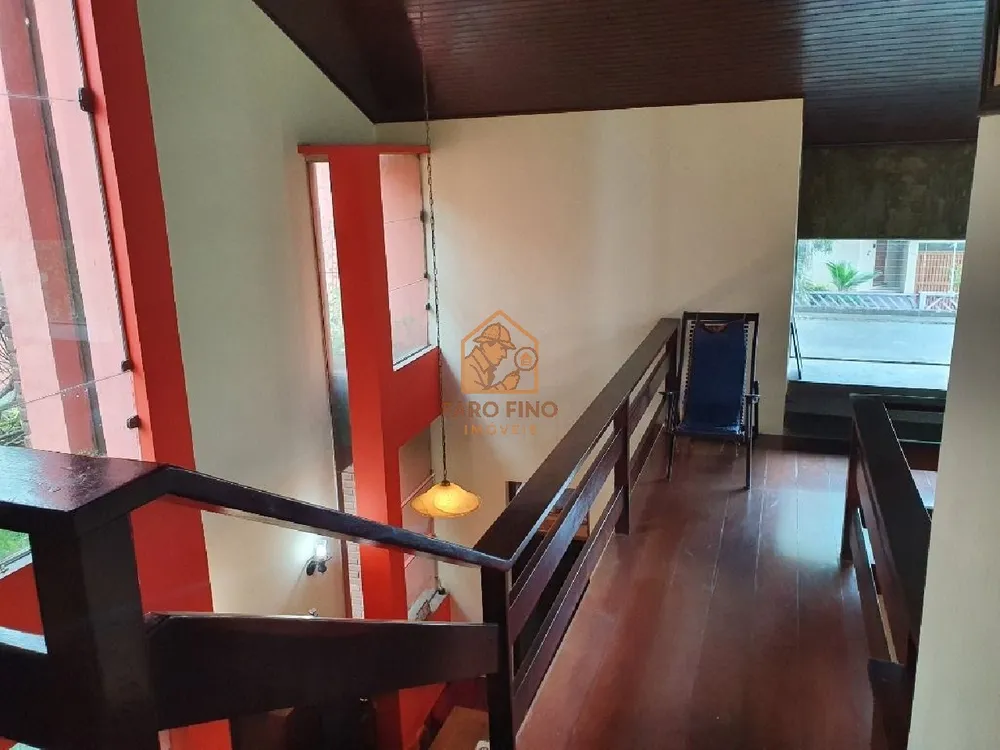 Casa, 3 quartos, 248 m² - Foto 2