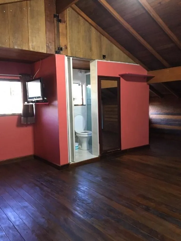 Casa, 6 quartos, 200 m² - Foto 3