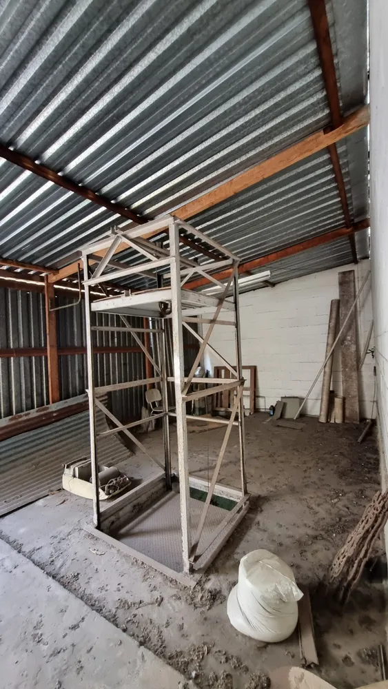 Depósito-Galpão, 300 m² - Foto 1