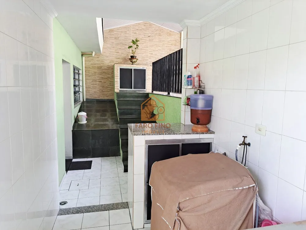 Casa, 3 quartos, 262 m² - Foto 3