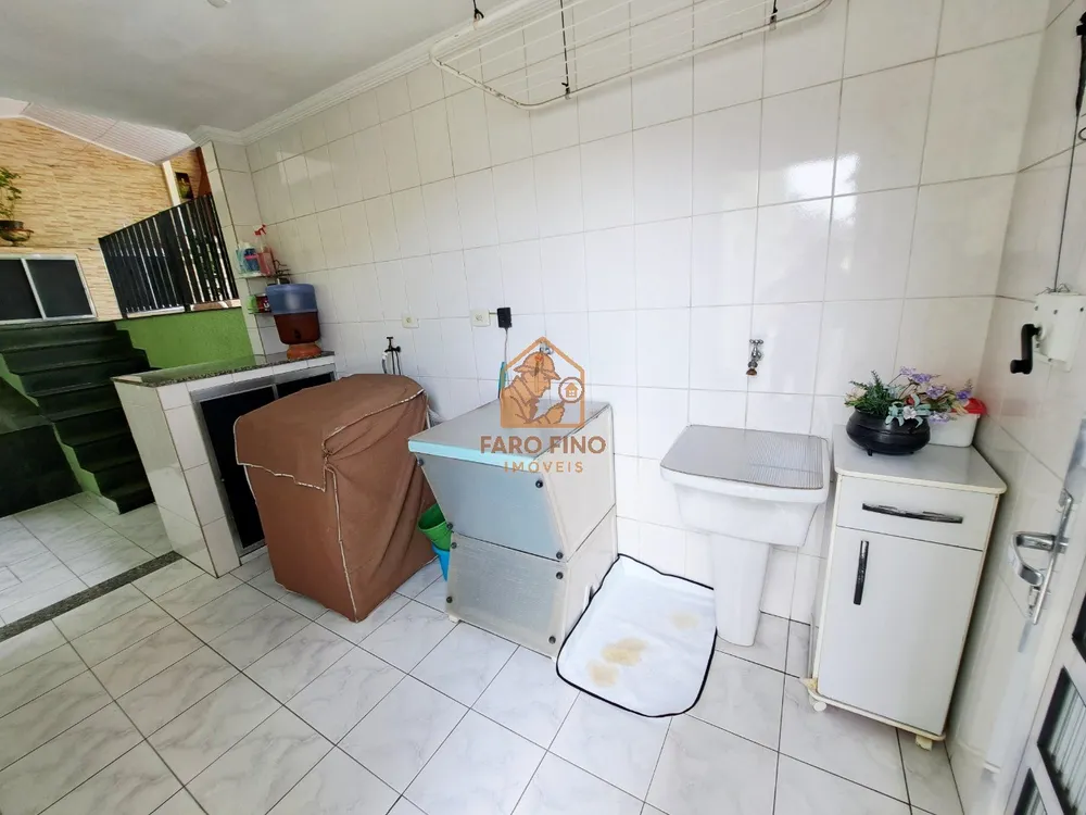 Casa, 3 quartos, 262 m² - Foto 4