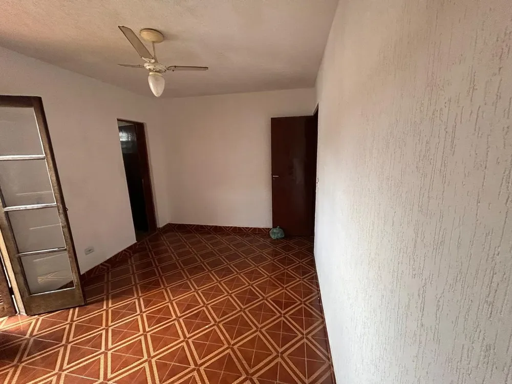 Casa, 3 quartos, 260 m² - Foto 3