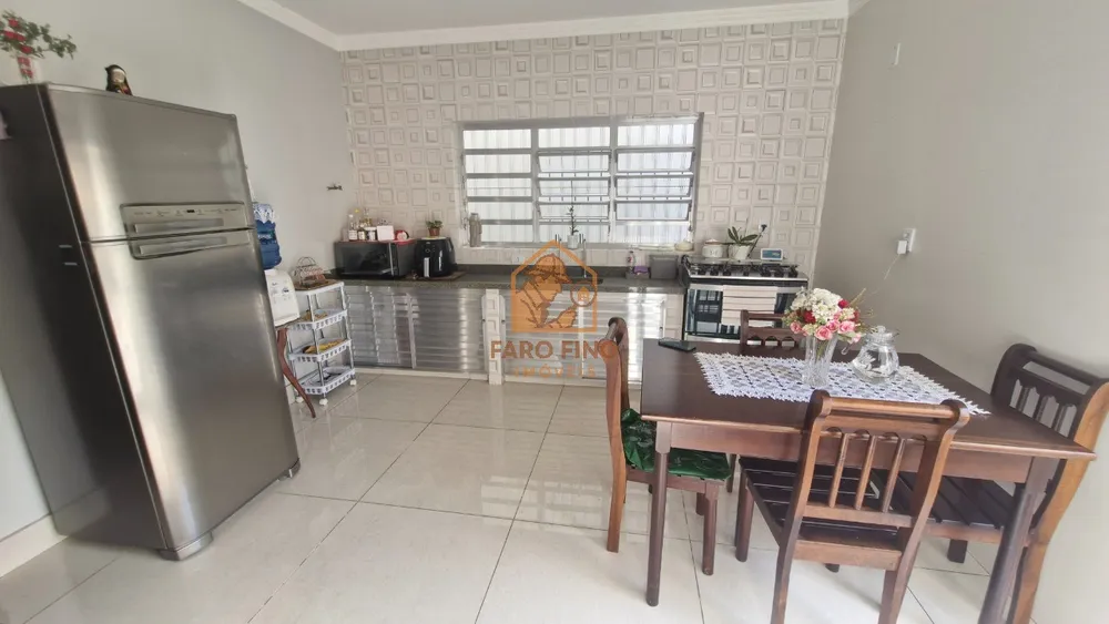 Casa, 4 quartos, 240 m² - Foto 6
