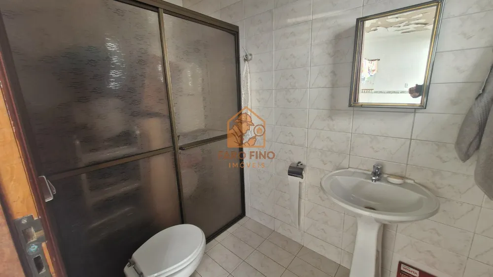 Casa, 4 quartos, 240 m² - Foto 1