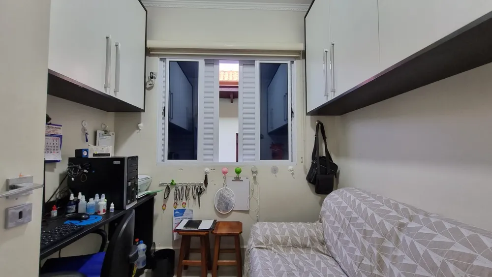 Casa, 4 quartos, 230 m² - Foto 3
