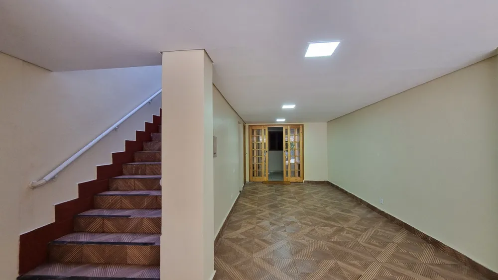 Casa, 4 quartos, 230 m² - Foto 2