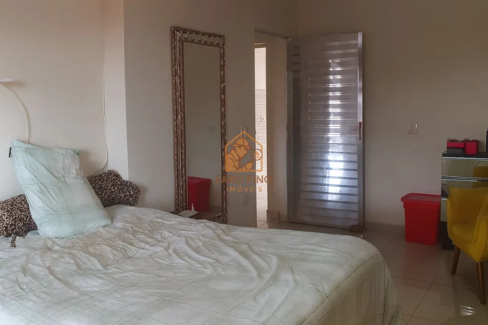 Casa, 3 quartos, 226 m² - Foto 7