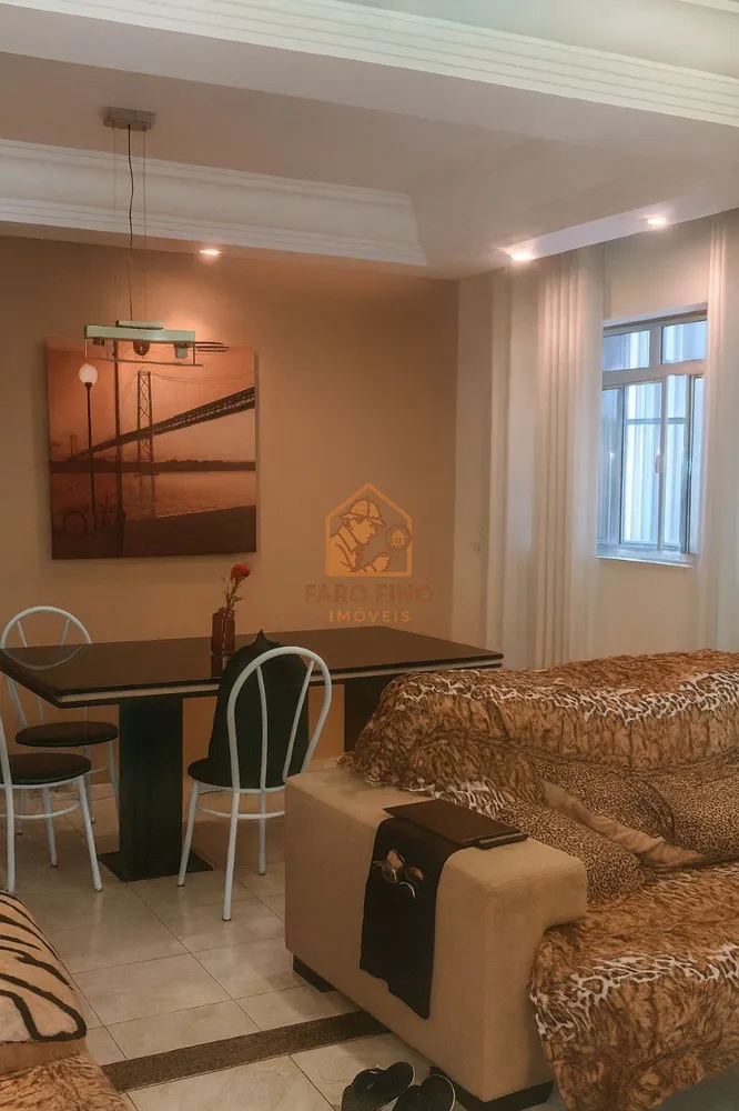 Casa, 3 quartos, 226 m² - Foto 2