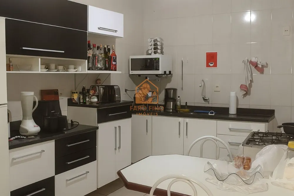 Casa, 3 quartos, 226 m² - Foto 3