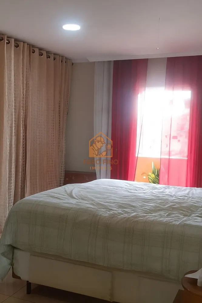 Casa, 3 quartos, 226 m² - Foto 9