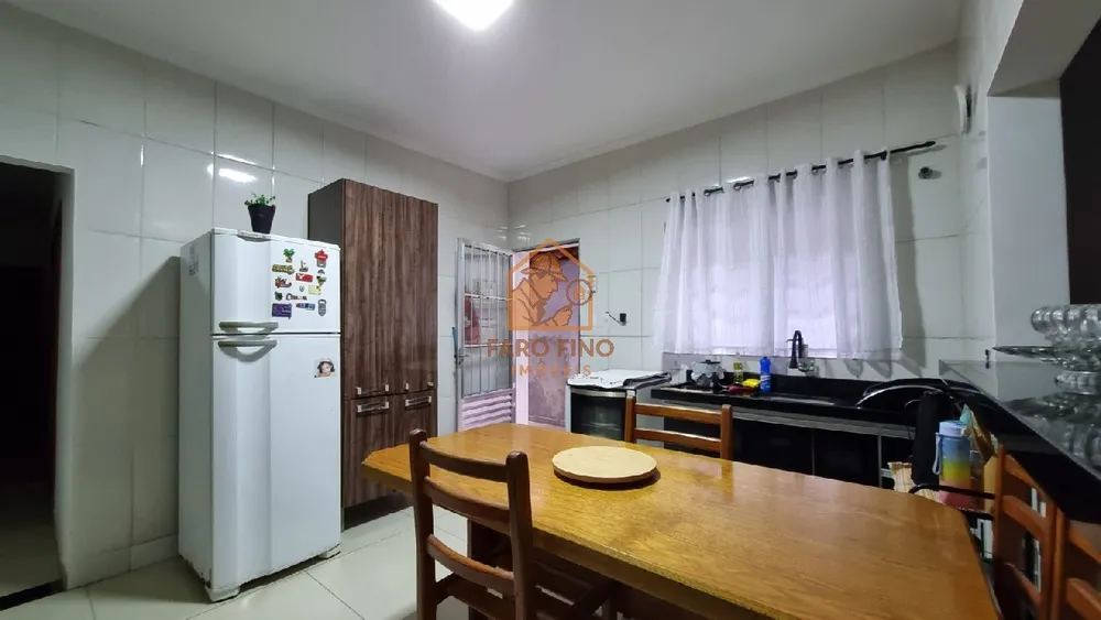 Casa, 3 quartos, 139 m² - Foto 1