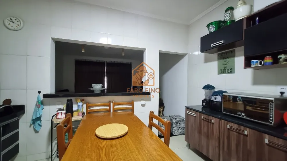 Casa, 3 quartos, 139 m² - Foto 2