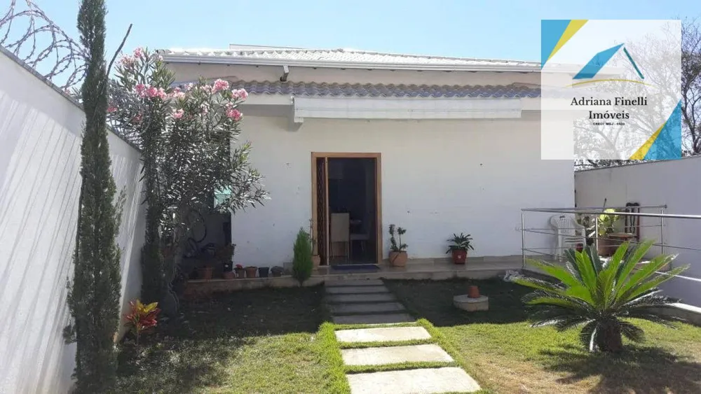 Casa, 3 quartos, 234 m² - Foto 2