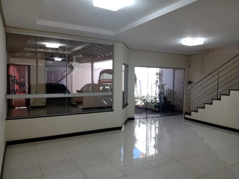 Casa, 3 quartos, 140 m² - Foto 1