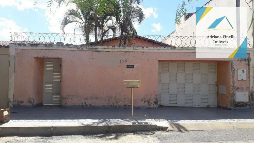 Casa, 3 quartos, 240 m² - Foto 1