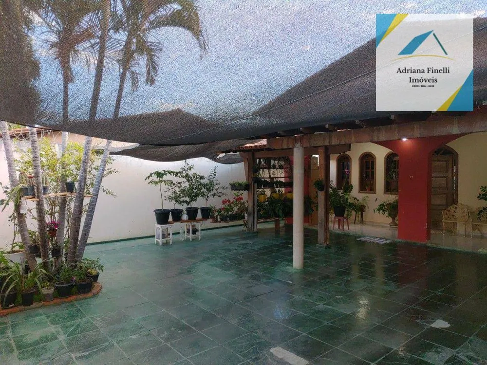 Casa, 3 quartos, 240 m² - Foto 3