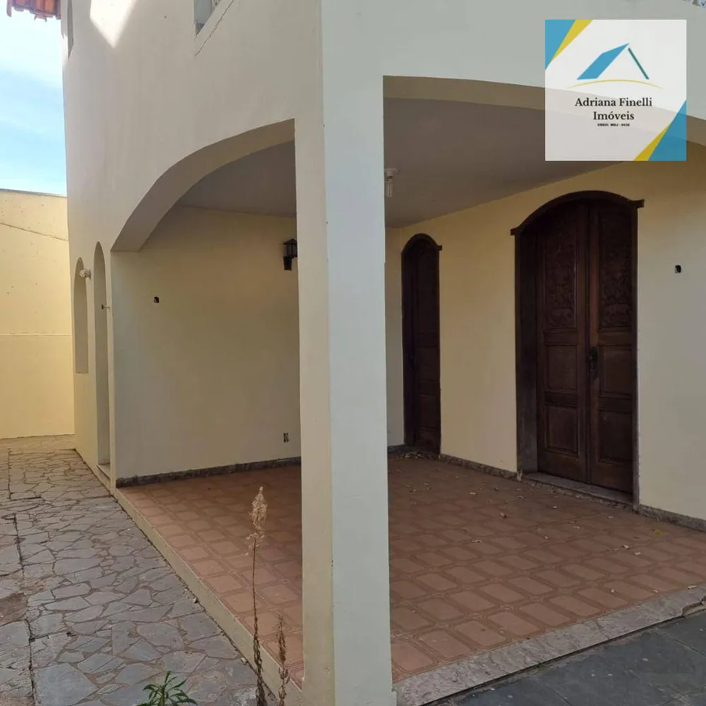 Casa, 4 quartos, 250 m² - Foto 4
