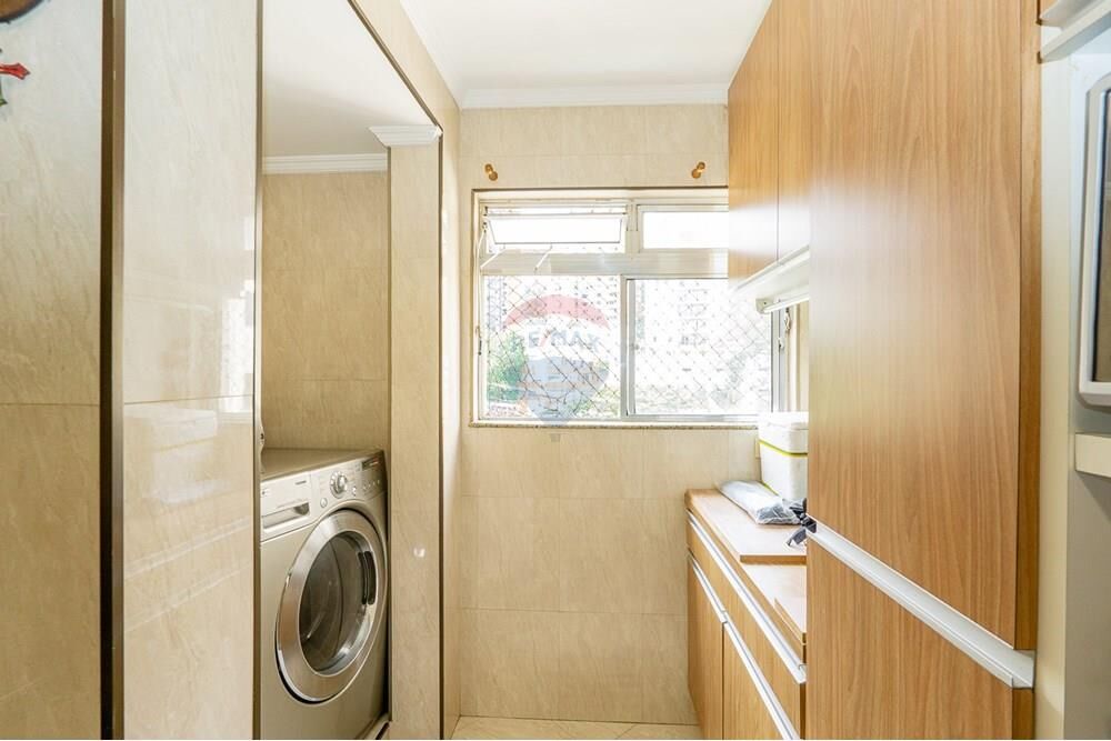 Apartamento à venda com 2 quartos, 68m² - Foto 25