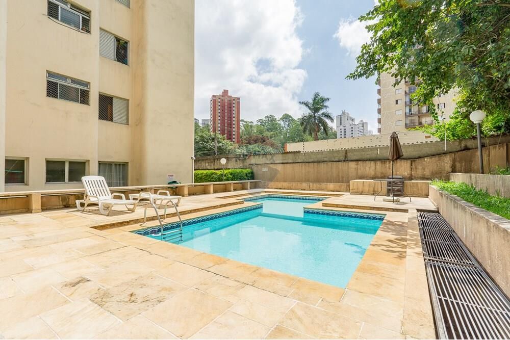 Apartamento à venda com 2 quartos, 68m² - Foto 3