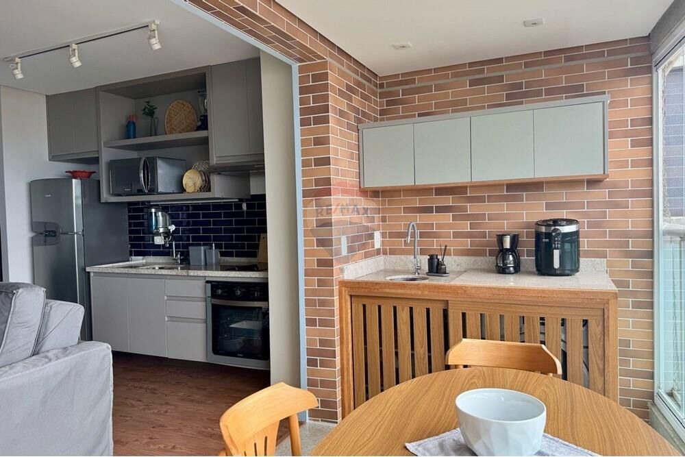 Apartamento à venda com 2 quartos, 68m² - Foto 3