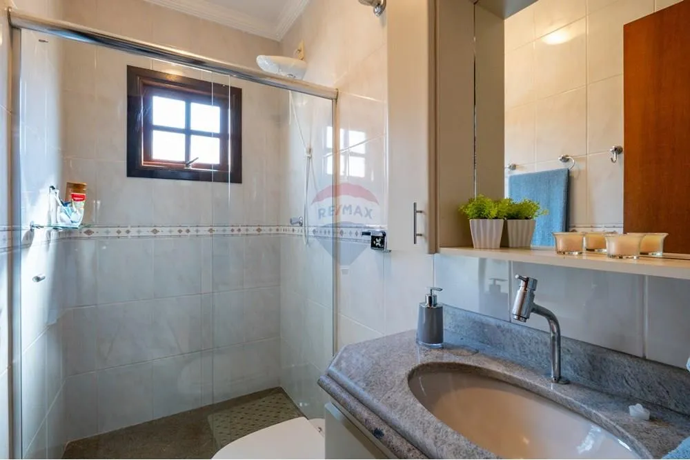 Casa, 3 quartos, 128 m² - Foto 1