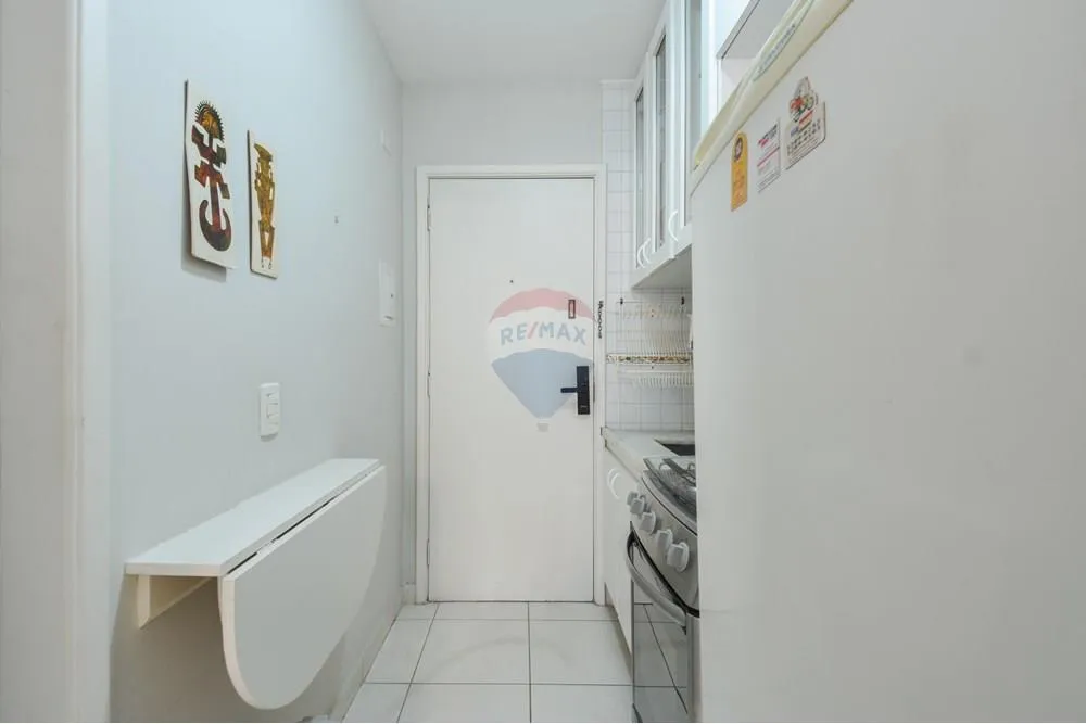 Apartamento, 1 quarto, 30 m² - Foto 1