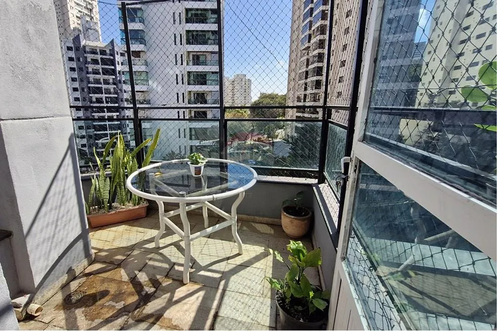 Apartamento, 3 quartos, 220 m² - Foto 1