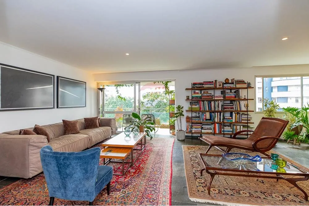 Apartamento, 4 quartos, 222 m² - Foto 2
