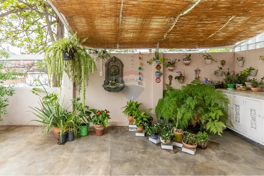 Casa, 4 quartos, 218 m² - Foto 3