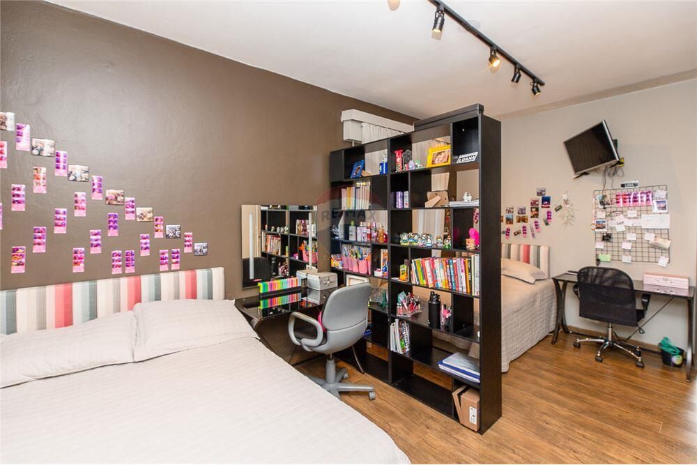 Casa, 5 quartos, 371 m² - Foto 1