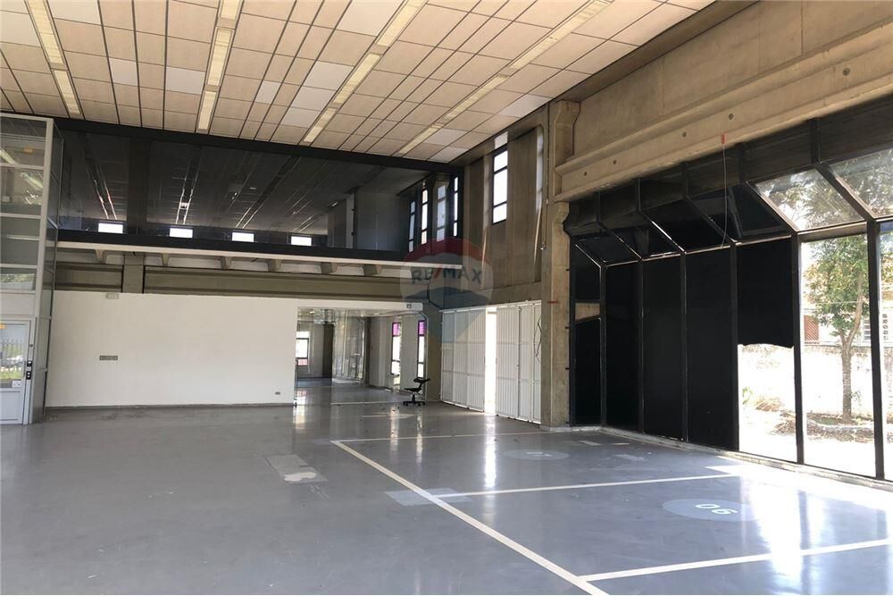 Loja-Salão, 650 m² - Foto 2