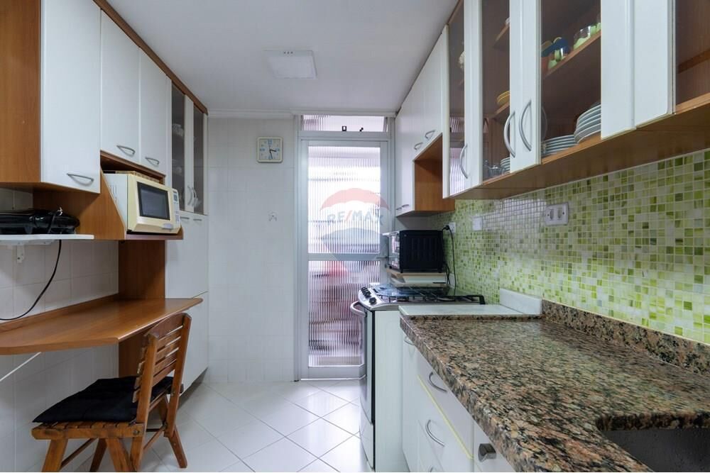 Apartamento à venda com 2 quartos, 85m² - Foto 9
