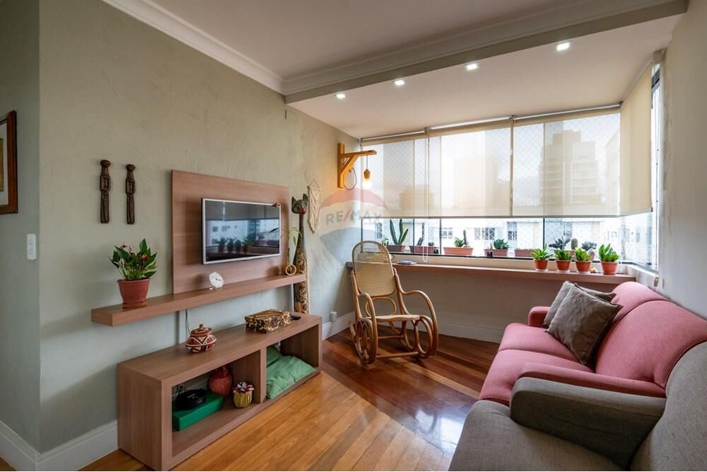Apartamento à venda com 2 quartos, 85m² - Foto 4