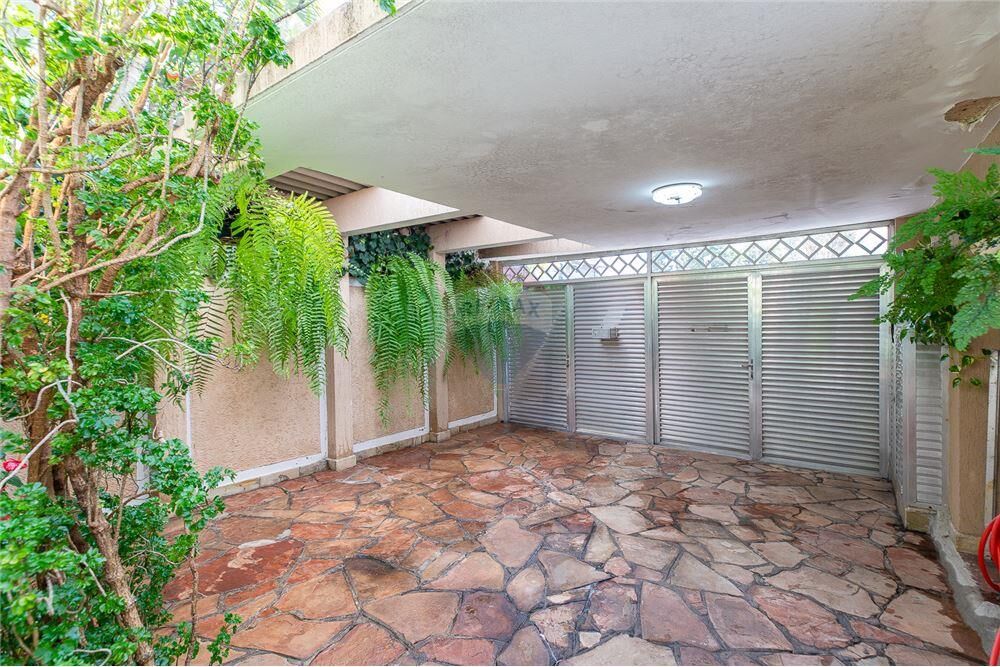 Casa, 4 quartos, 250 m² - Foto 3