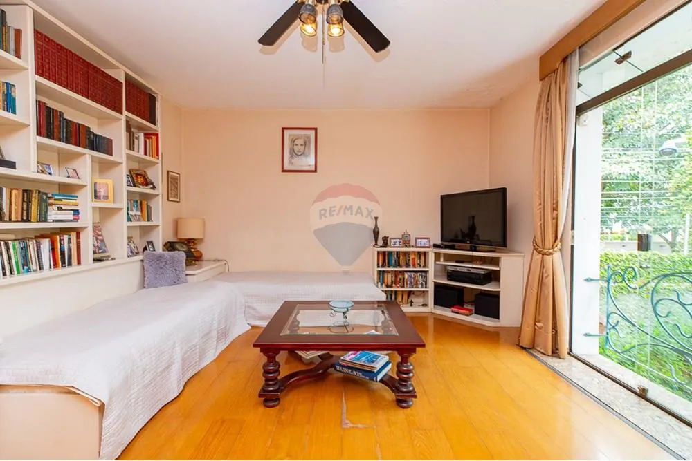Casa, 4 quartos, 402 m² - Foto 3