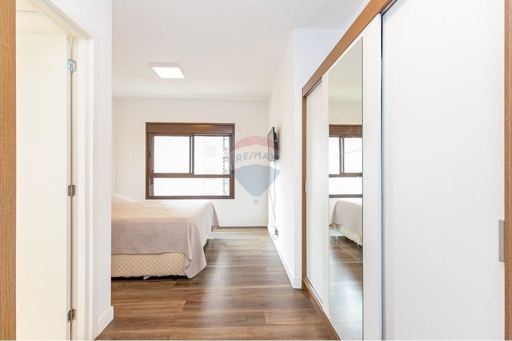 Apartamento, 3 quartos, 137 m² - Foto 1