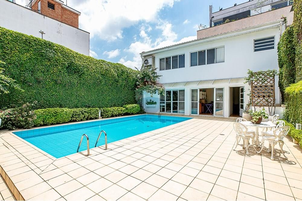 Casa, 4 quartos, 471 m² - Foto 1