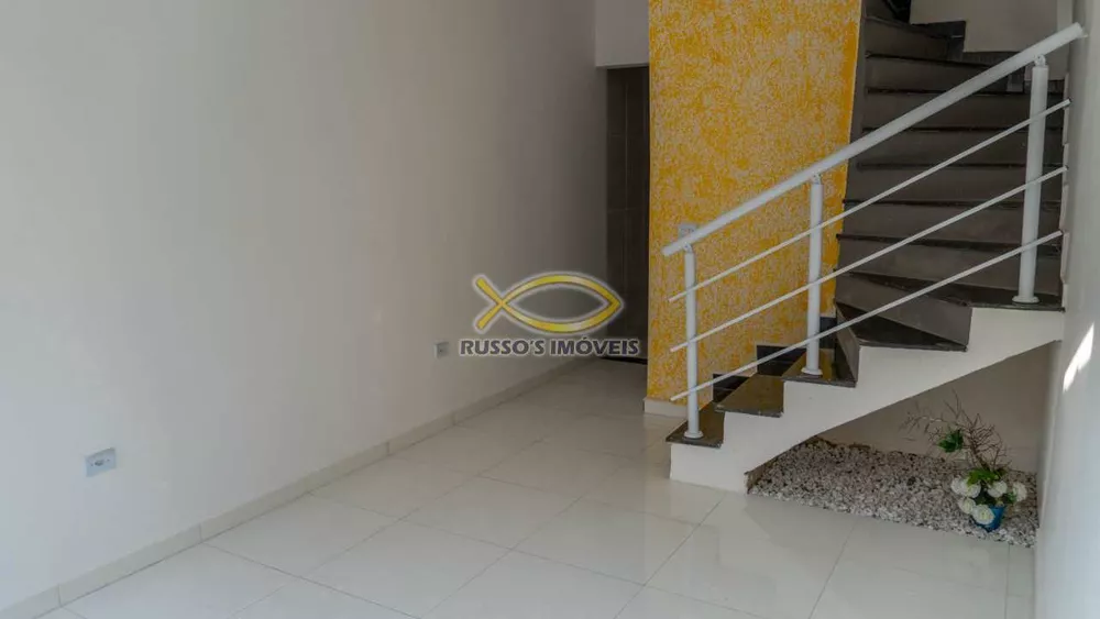 Sobrado à venda com 2 quartos, 62m² - Foto 3