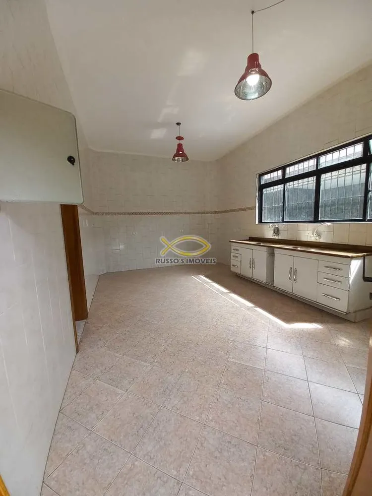 Sobrado, 3 quartos, 257 m² - Foto 1