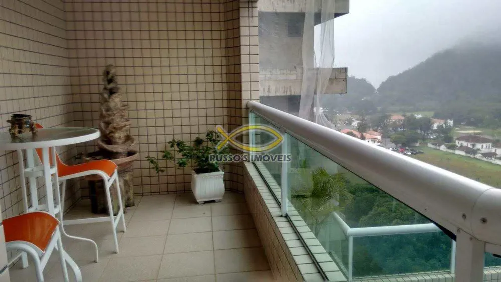 Cobertura, 3 quartos, 242 m² - Foto 2