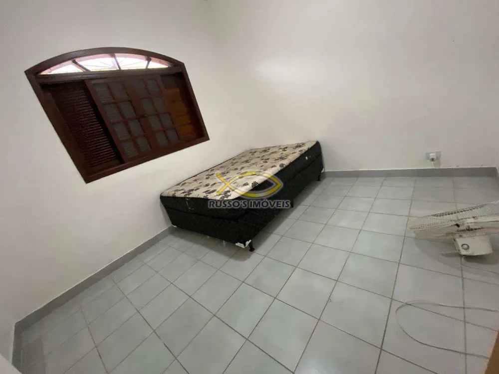 Casa, 3 quartos, 260 m² - Foto 3