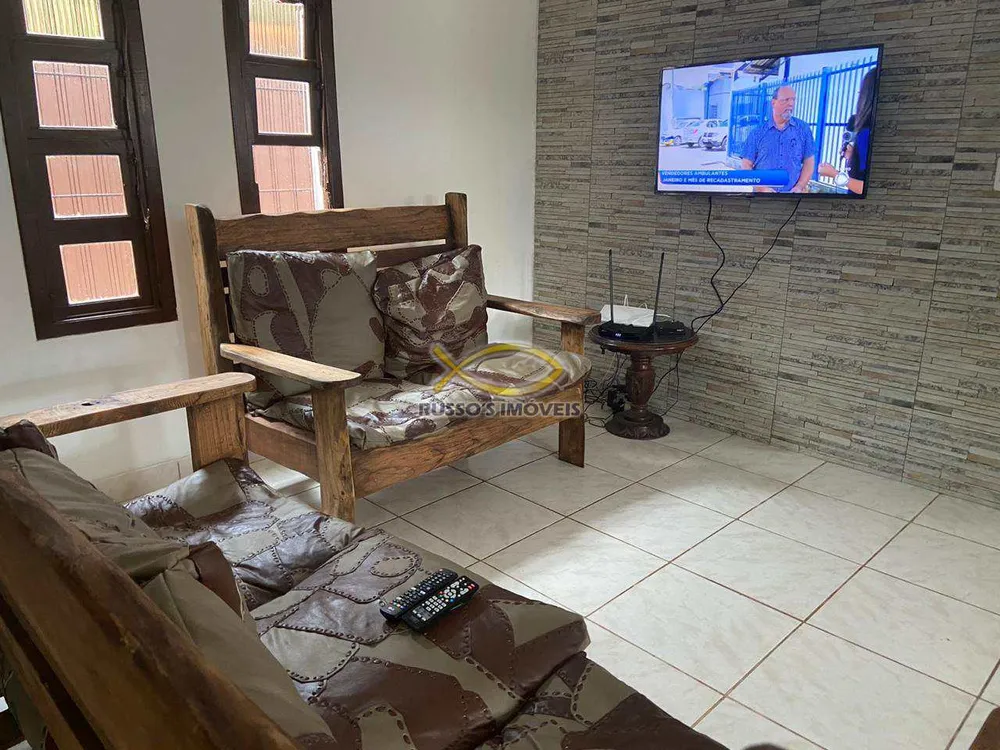 Casa, 3 quartos, 260 m² - Foto 2