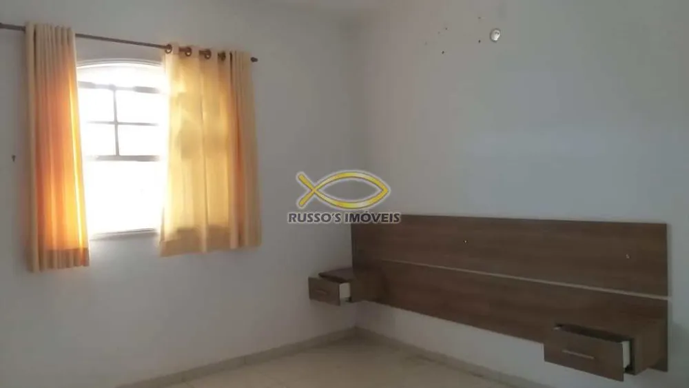 Casa, 3 quartos, 131 m² - Foto 2
