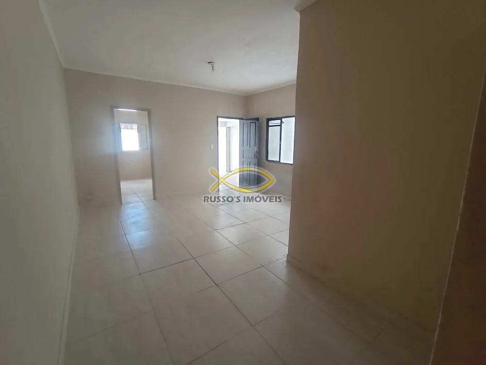 Casa, 2 quartos, 70 m² - Foto 2