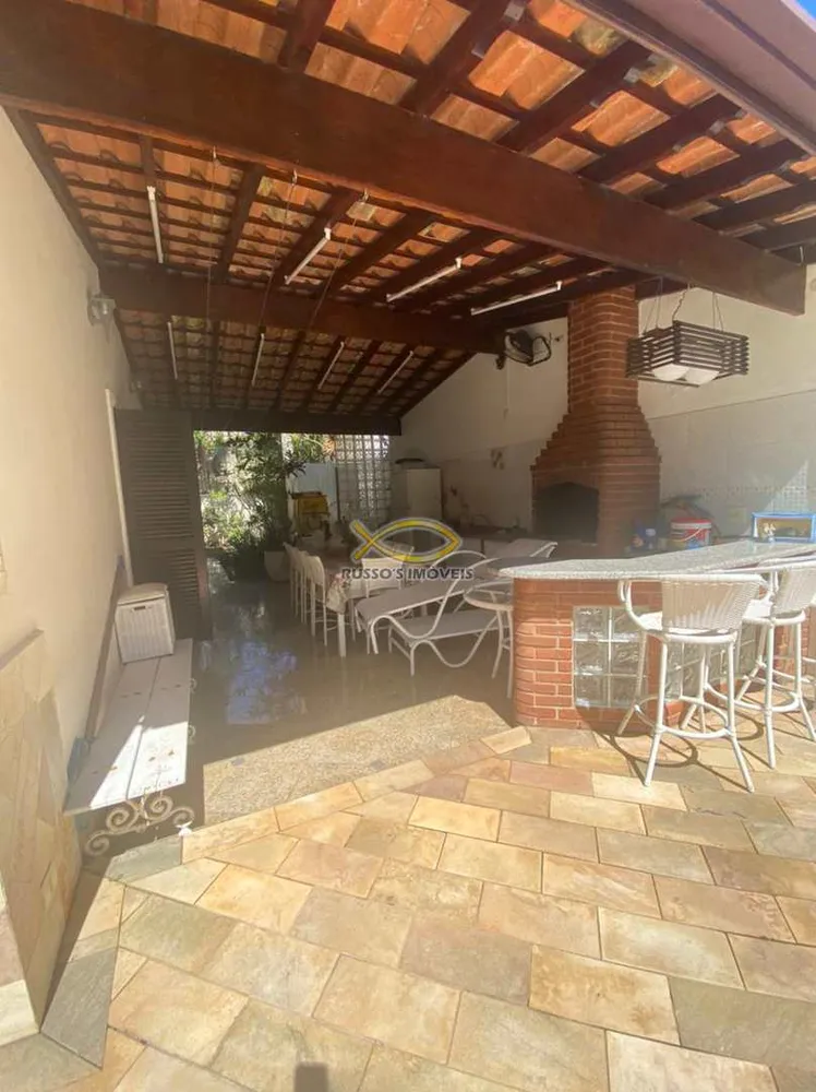 Casa, 3 quartos, 230 m² - Foto 4